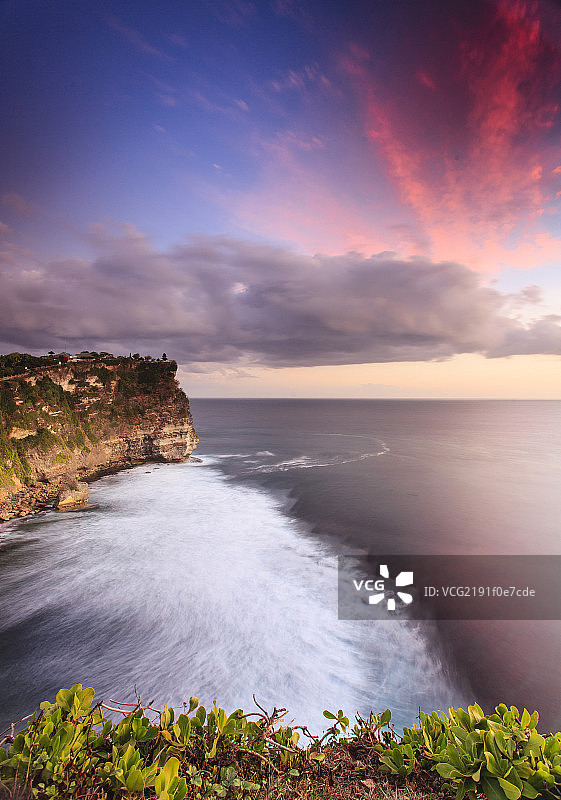 印尼巴厘岛情人崖落日图片素材