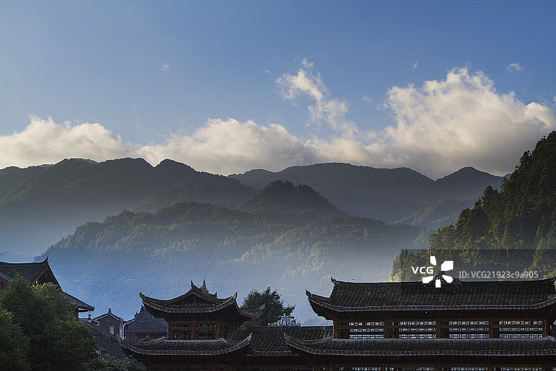 贵州苗寨吊脚楼图片素材