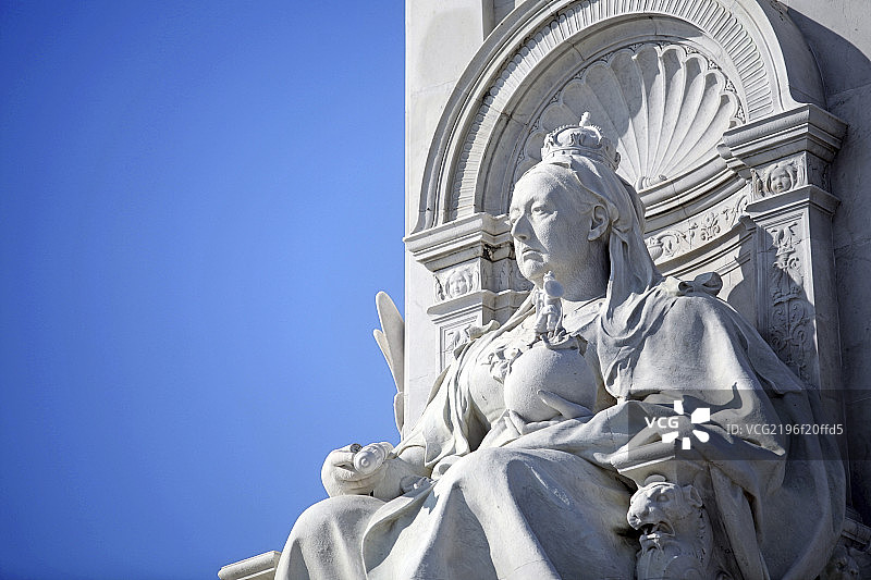 白金汉宫胜利女神纪念碑图片素材