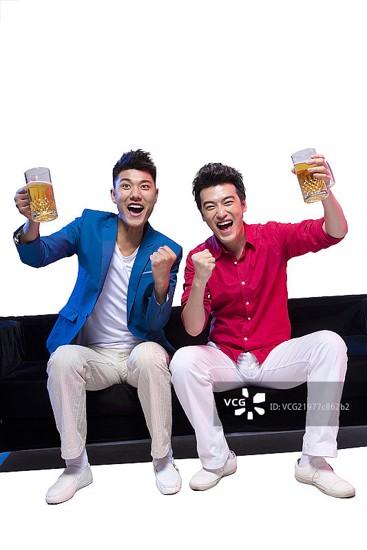 棚拍时尚男青年狂欢图片素材