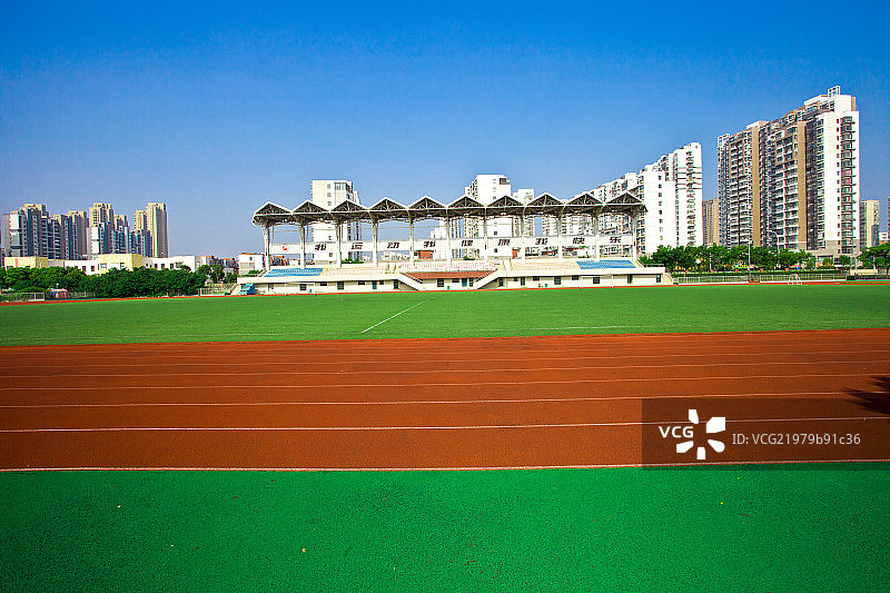 江苏省无锡中学校园体育场图片素材