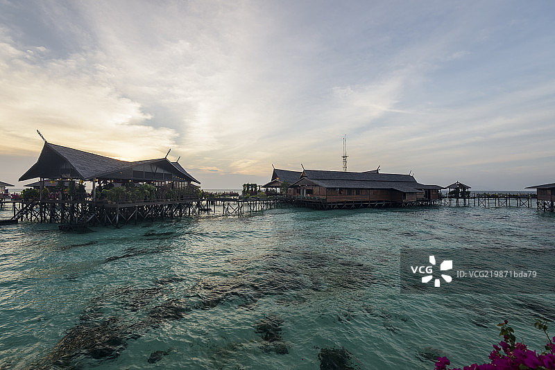 水上屋风光图片素材