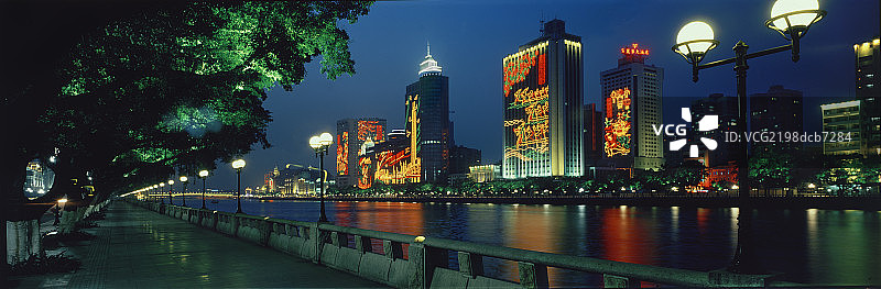 广州城市景观珠江长堤图片素材