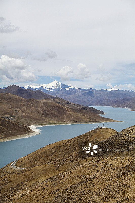 羊卓雍错图片素材