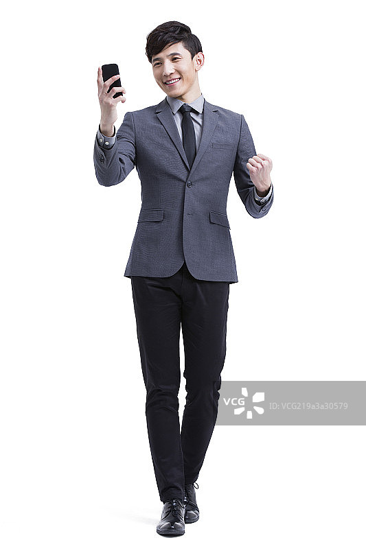 商务男士与智能手机图片素材