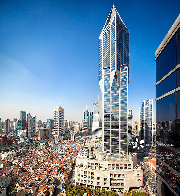 上海人民广场和明天广场图片素材