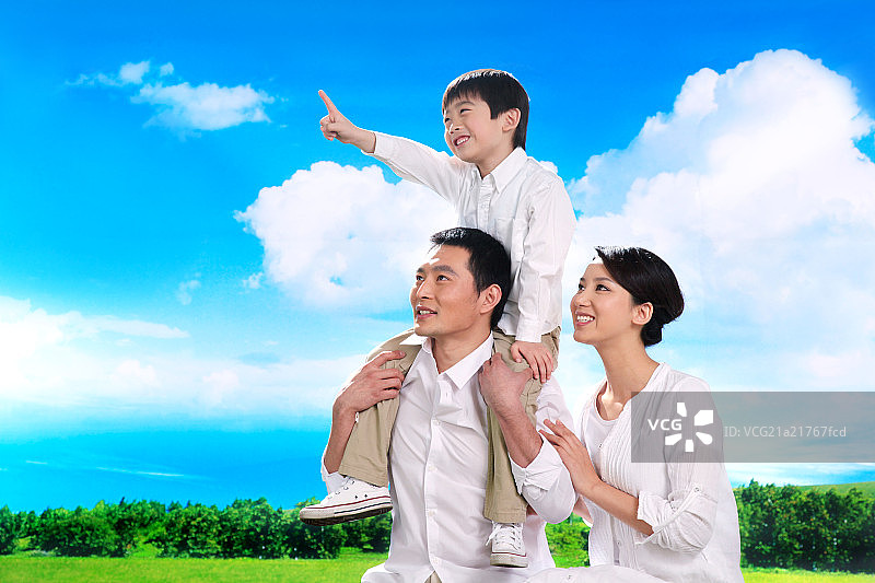 东方家庭郊游图片素材