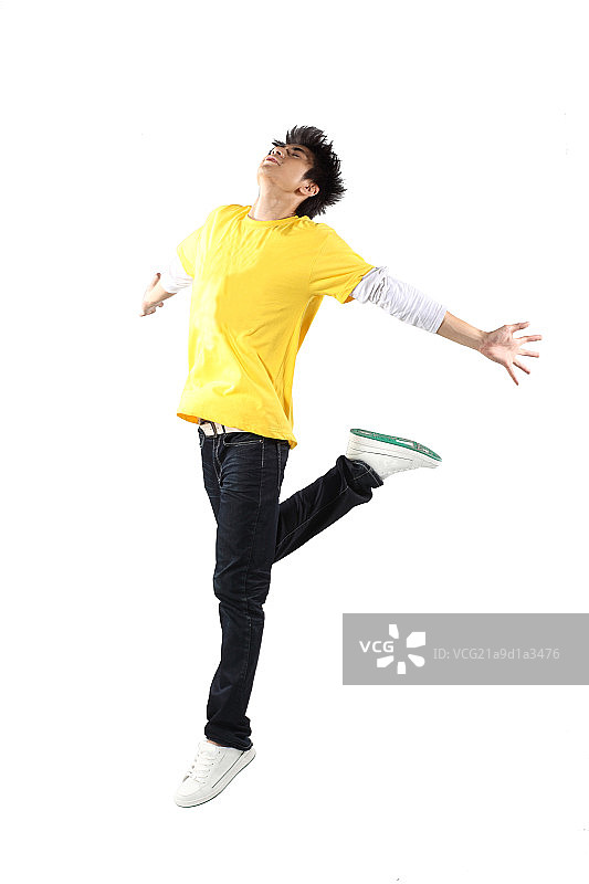 打网球的男生图片素材