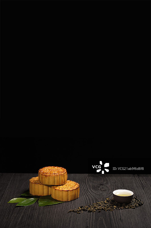 静物茶杯和月饼图片素材