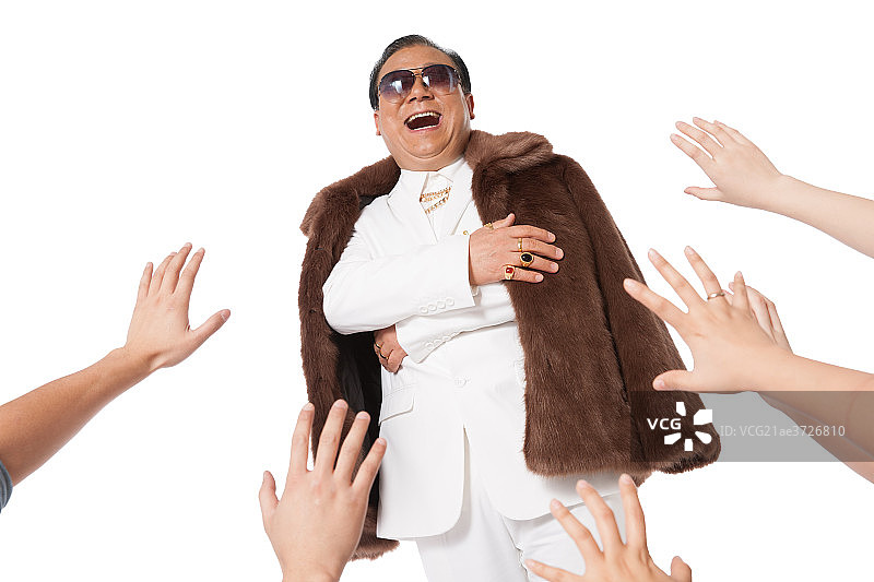 成功男人大笑图片素材