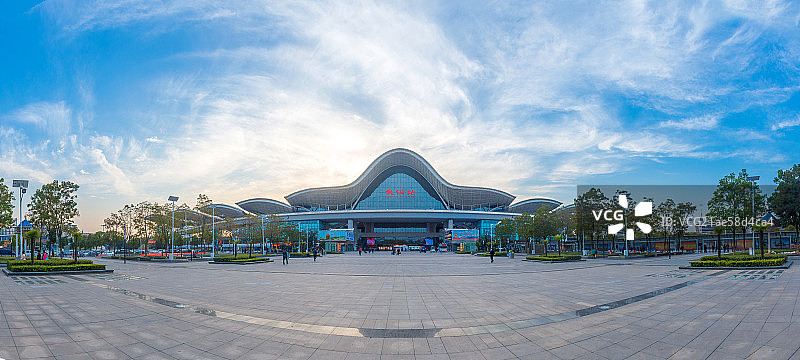 武汉高铁站全景图片素材
