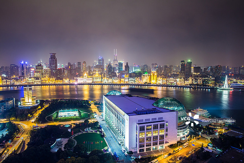 从东方明珠俯看上海夜景图片素材