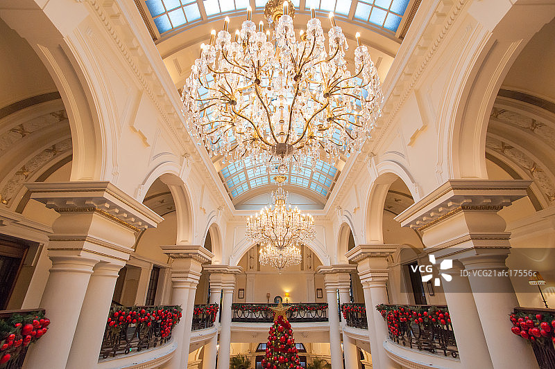 圣诞节的酒店内景图片素材