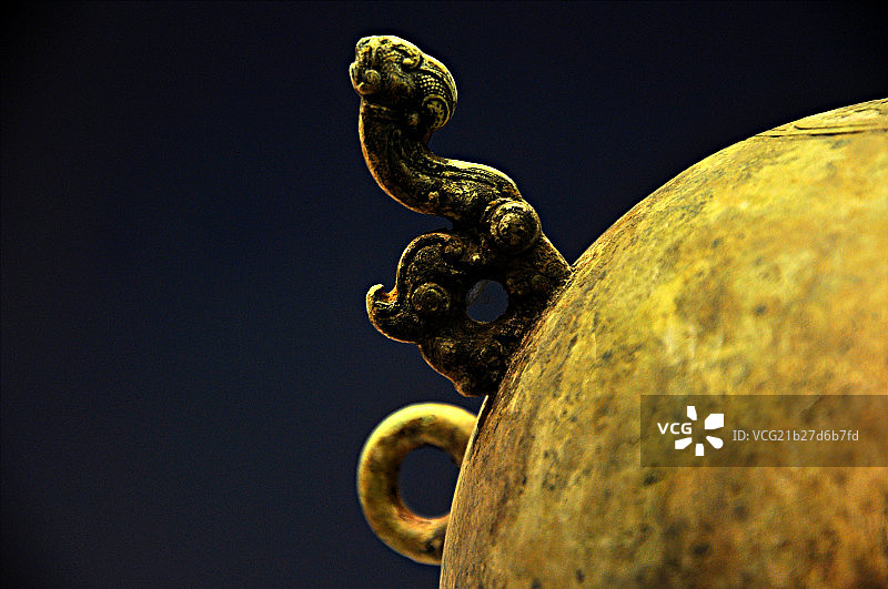 春秋时期青铜器局部特写图片素材