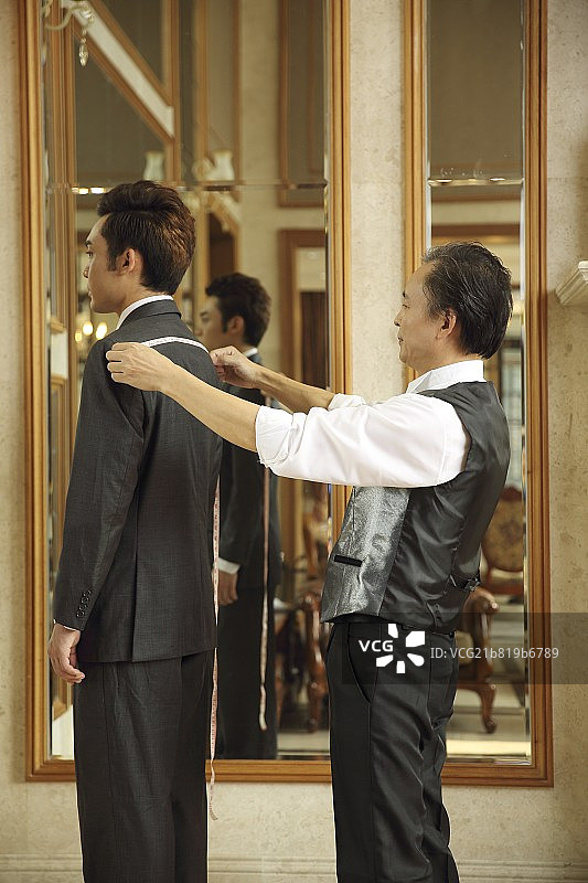 高级服装定制量尺寸图片素材