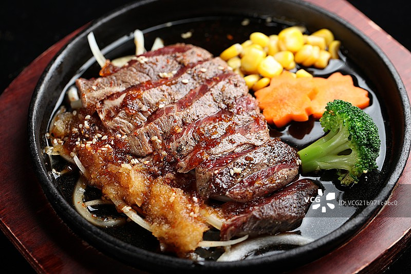 和风铁板牛肉图片素材