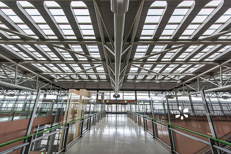 日本大阪国际机场候机楼内景图片素材