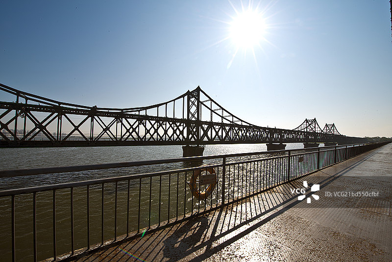 丹东鸭绿江断桥图片素材