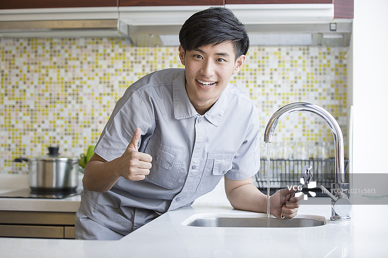 管道工图片素材