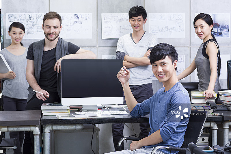 办公室职员合影图片素材