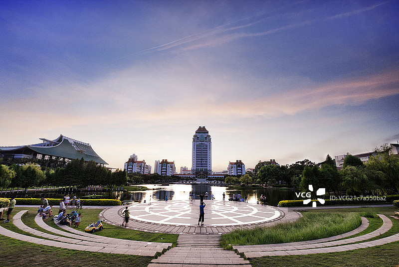 厦门大学嘉庚楼图片素材