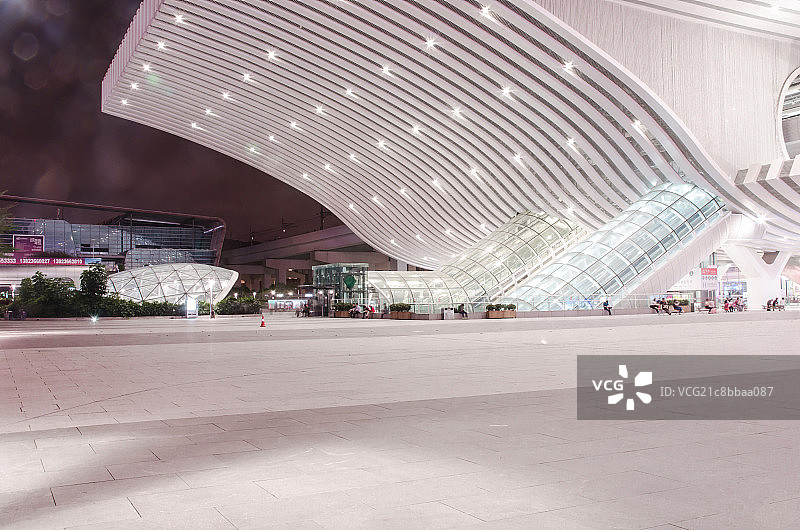 Night Of Shenzhen North Station图片素材