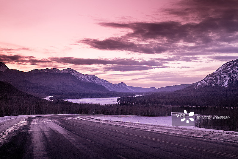 北极公路图片素材