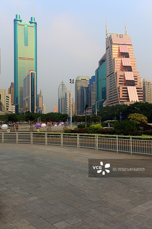 深圳现代城市建筑街道图片素材