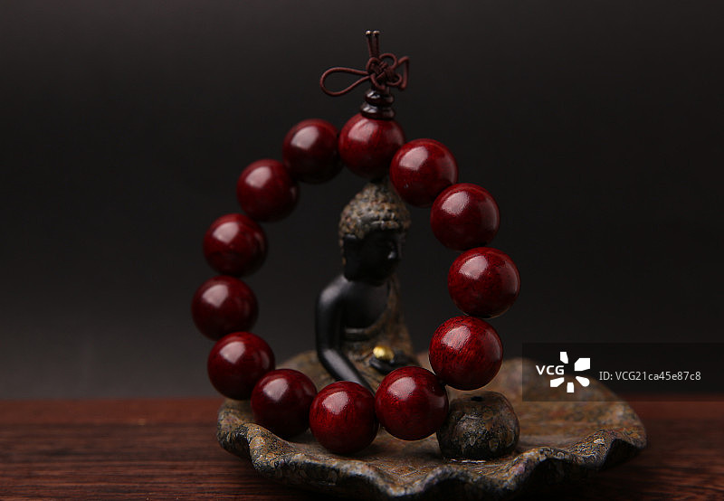 小叶紫檀手串图片素材