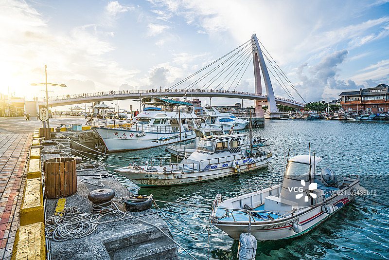 台北淡水渔人码头图片素材
