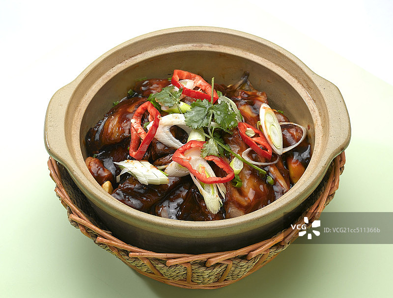中国菜肴鸦片鱼头煲图片素材