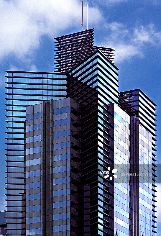 上海城市景观胜康廖氏大厦图片素材