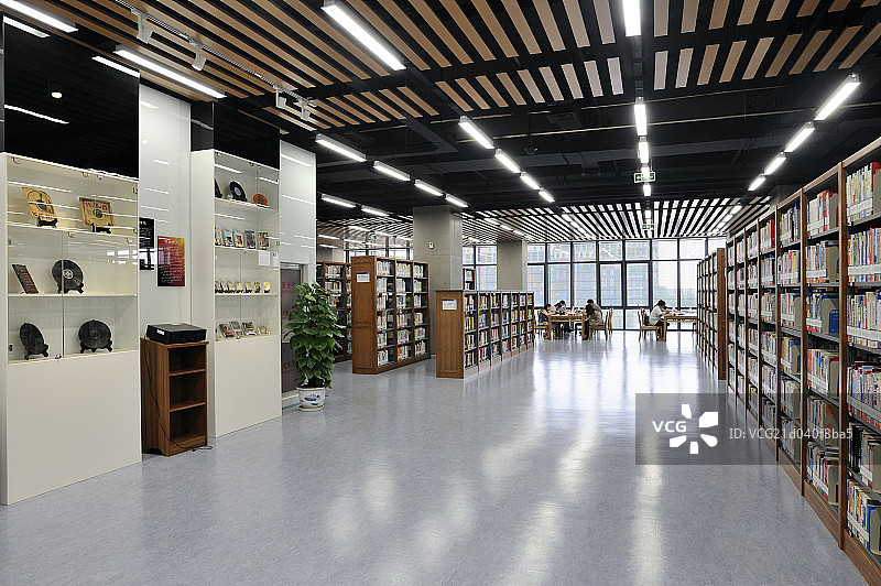 北京首都图书馆阅览室和藏品展示大厅图片素材