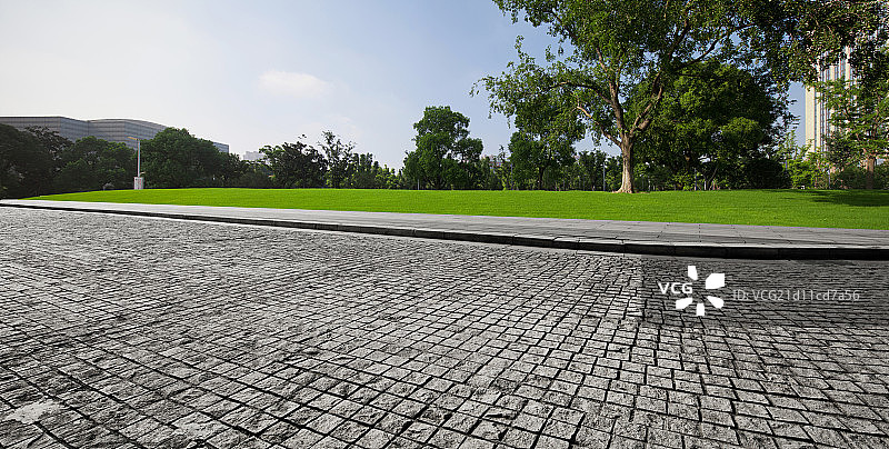 城市广场道路图片素材