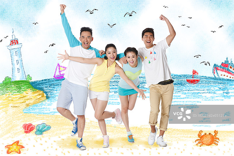 年轻人在海边玩耍图片素材