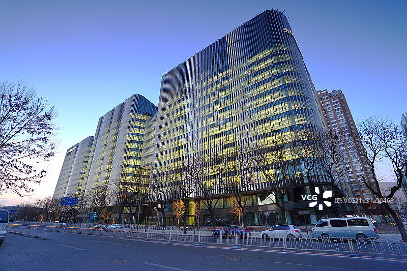 光华路SOHO外部夜景图片素材