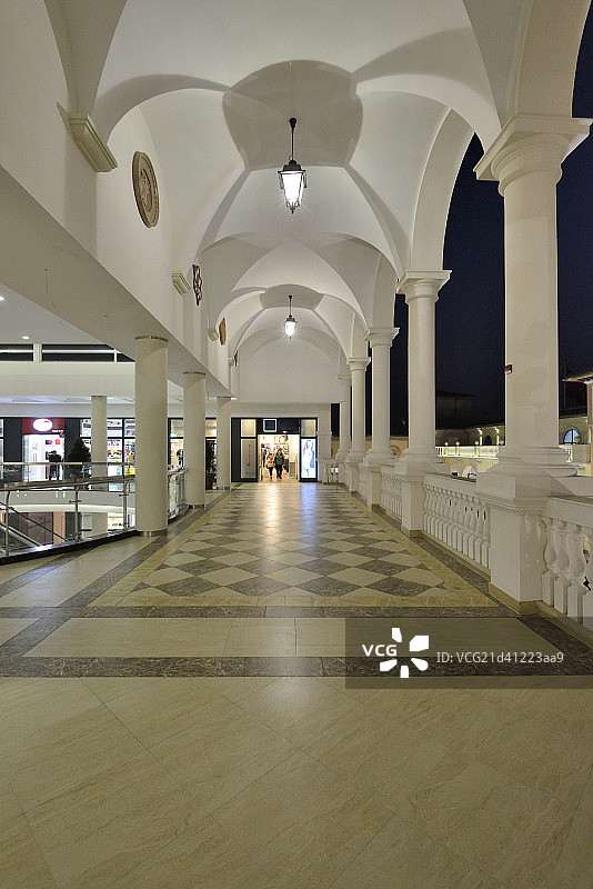 佛罗伦萨小镇夜景图片素材