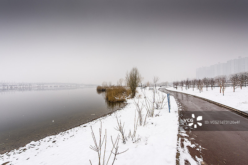 北京永定河莲石湖冬日雪景图片素材