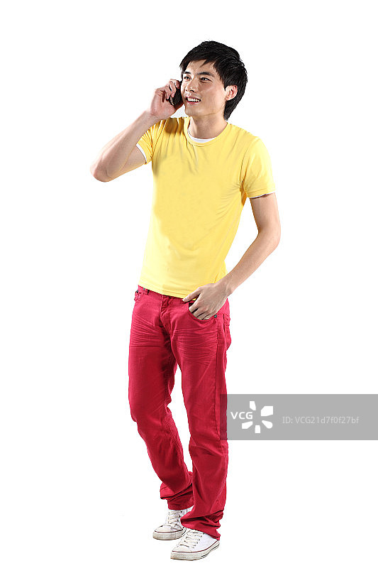 手拿手机的男生图片素材