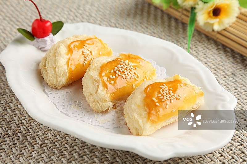 飘香榴莲酥图片素材