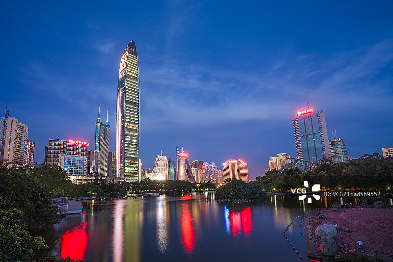 深圳荔枝公园夜景图片素材