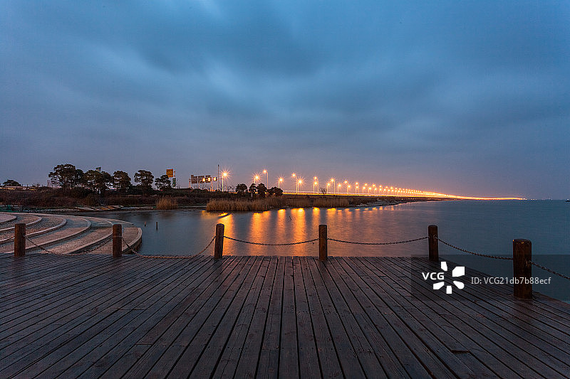 滆湖夜晚风光图片素材