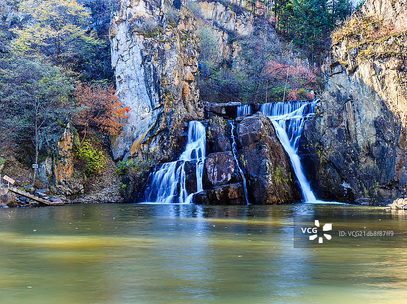 茅兰沟瀑布图片素材