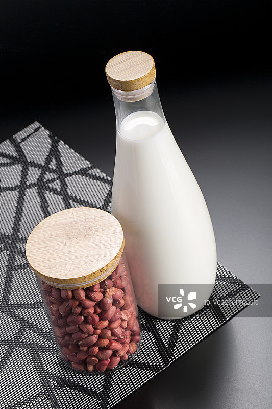 花生和牛奶图片素材