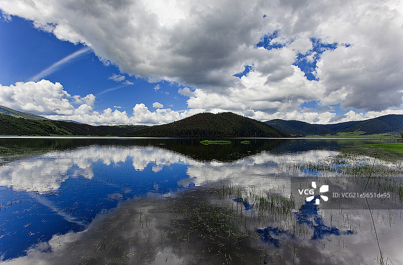 高原湖图片素材