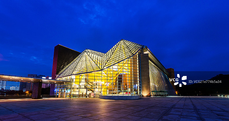 深圳音乐厅夜景图片素材