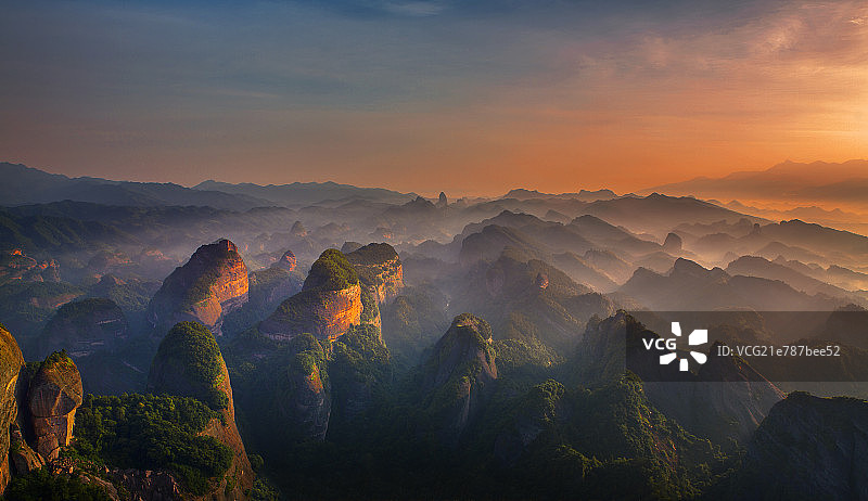 崀山日出图片素材