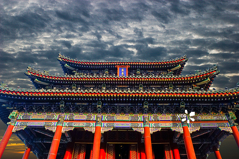 北京景山公园 万春亭图片素材