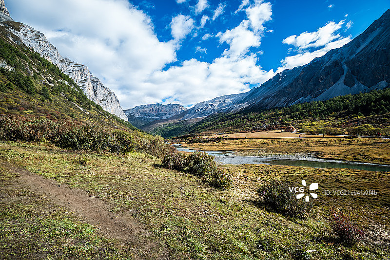 中国四川四省甘孜州稻城亚丁自然风光图片素材
