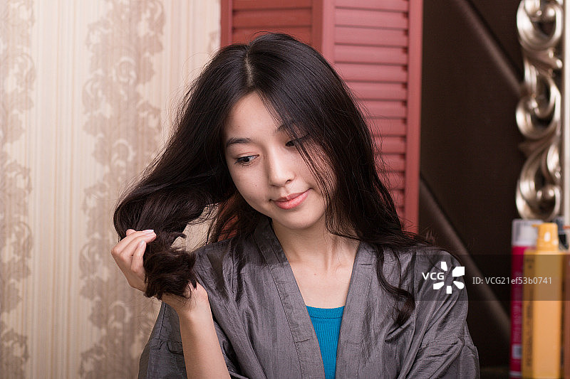 美发店的女孩图片素材